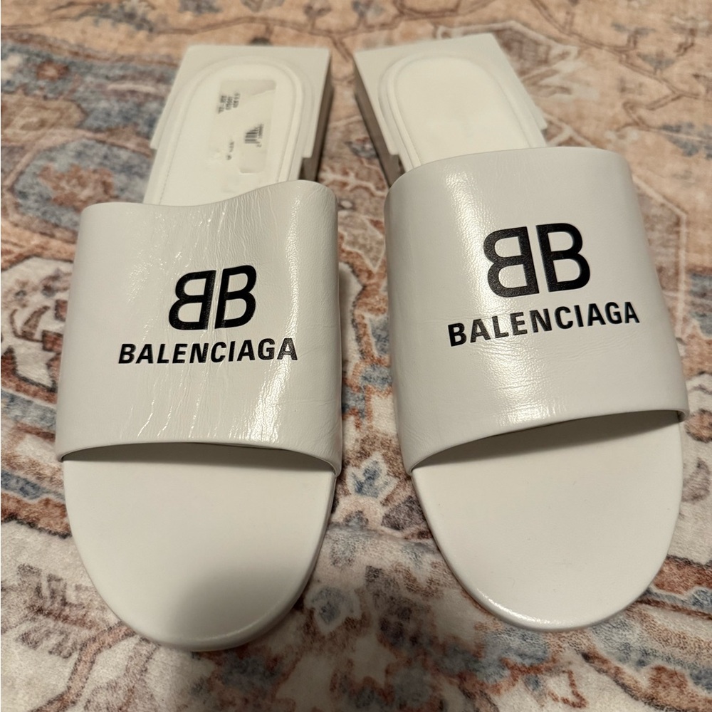 Balenciaga White Logo Slides Sz 39.5